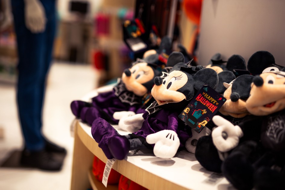 Những m&oacute;n qu&agrave; đ&aacute;ng y&ecirc;u dịp Halloween