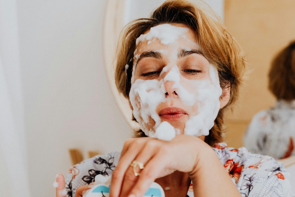 C&ocirc;ng nghệ tạo bọt của m&aacute;y rửa mặt Nhật Bản