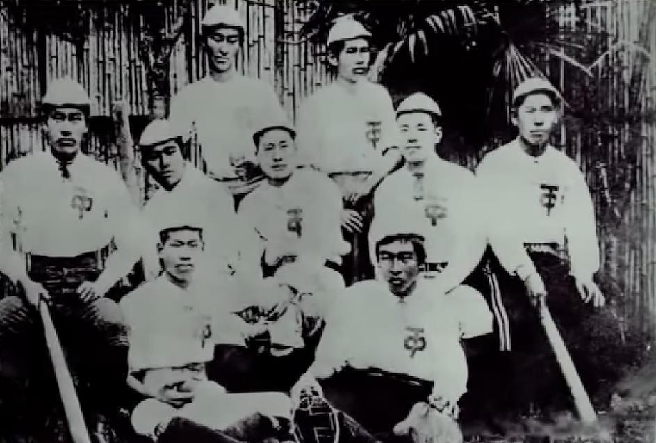 First Highschool baseball team in Japan