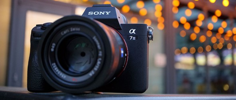 أفضل كاميرات رقمية يابانية - Sony A7 III