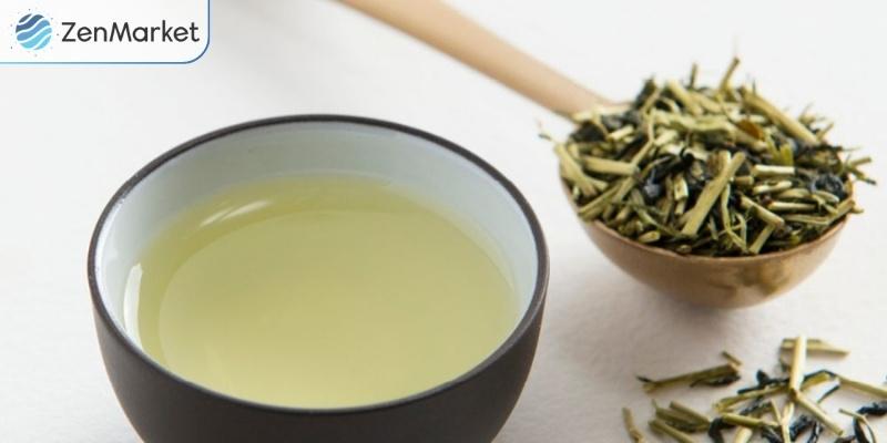Trà Kukicha hữu cơ ít caffeine, thích hợp uống trước khi ngủ