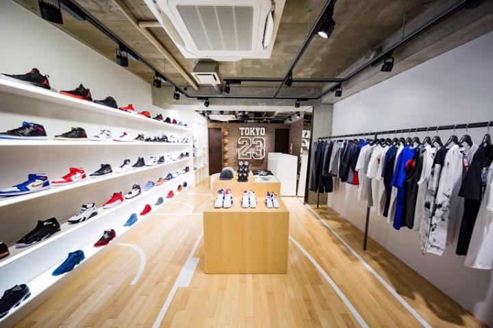 boutique kinetics de sneakers a Tokyo