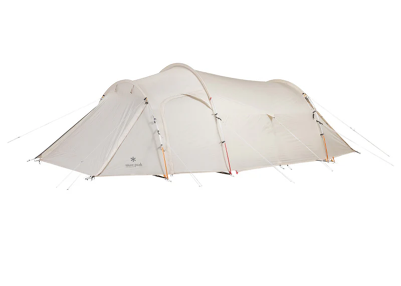 Tente Snow Peak Vault Ivory, mod&egrave;le tunnel pour camping en voiture avec espace de vie et couchage modulable pour plusieurs personne