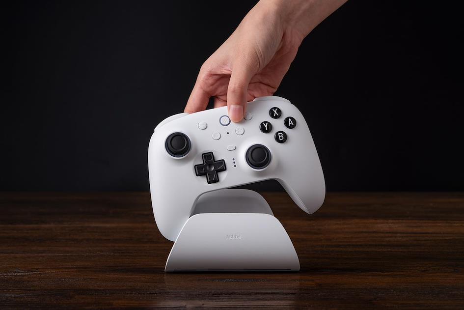 88BitDo Ultimate 2 Bluetooth (Switch, Switch 2 & Windows PC Compatible)