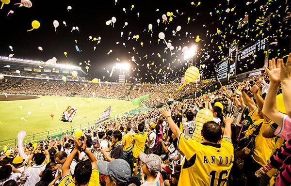 koshien stadium with lucky 7