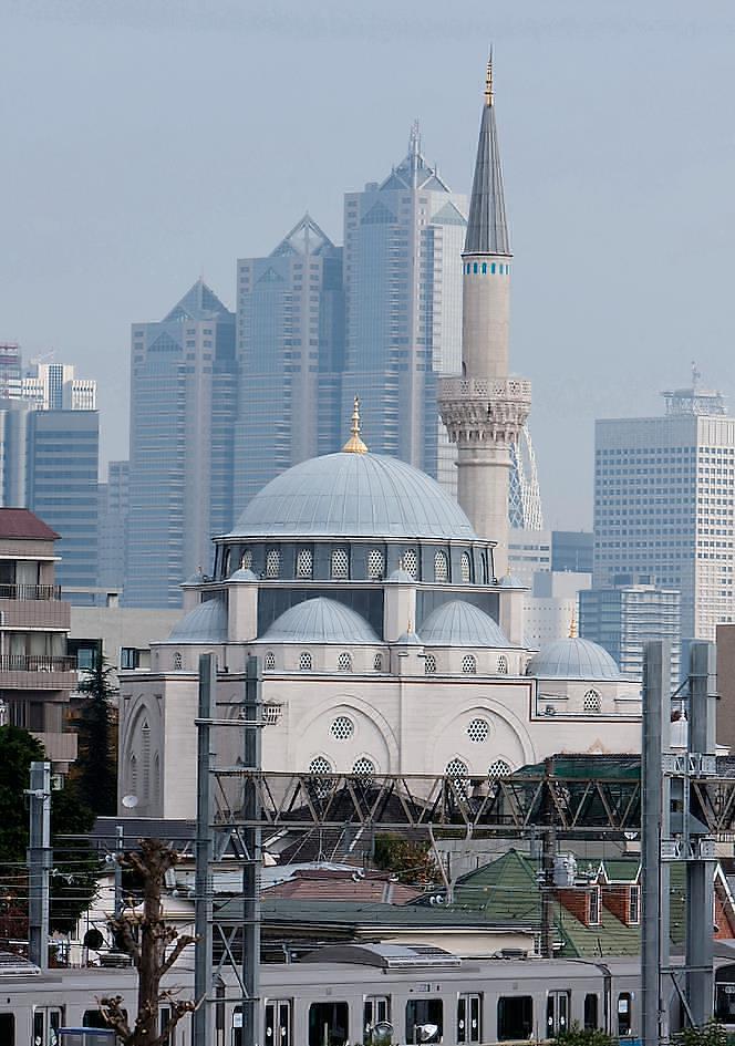 مسجد طوكيو في اليابان