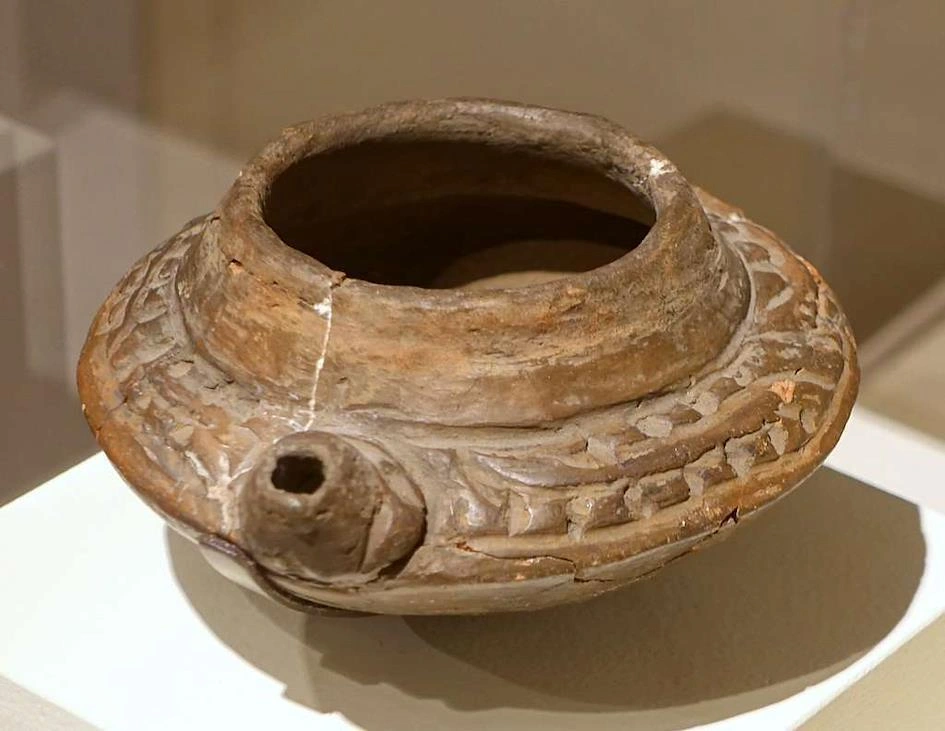 A spouted vessel dating from the Jōmon period