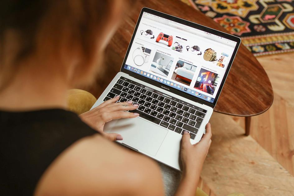 Kiểm tra kỹ thông tin website của bên trung gian order hàng Nhật