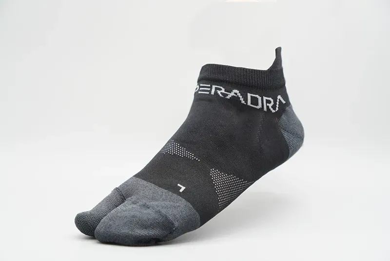 PER-ADRA TABI Socks