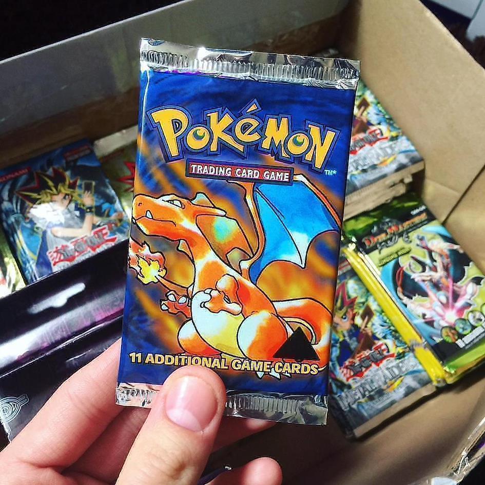 Vieille de 20 ans, cette boîte scellée de cartes Pokémon vaut