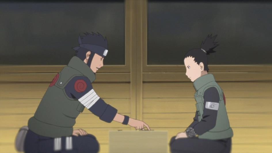 Shikamaru jugando shogi contra su sensei en Naruto Shippuden