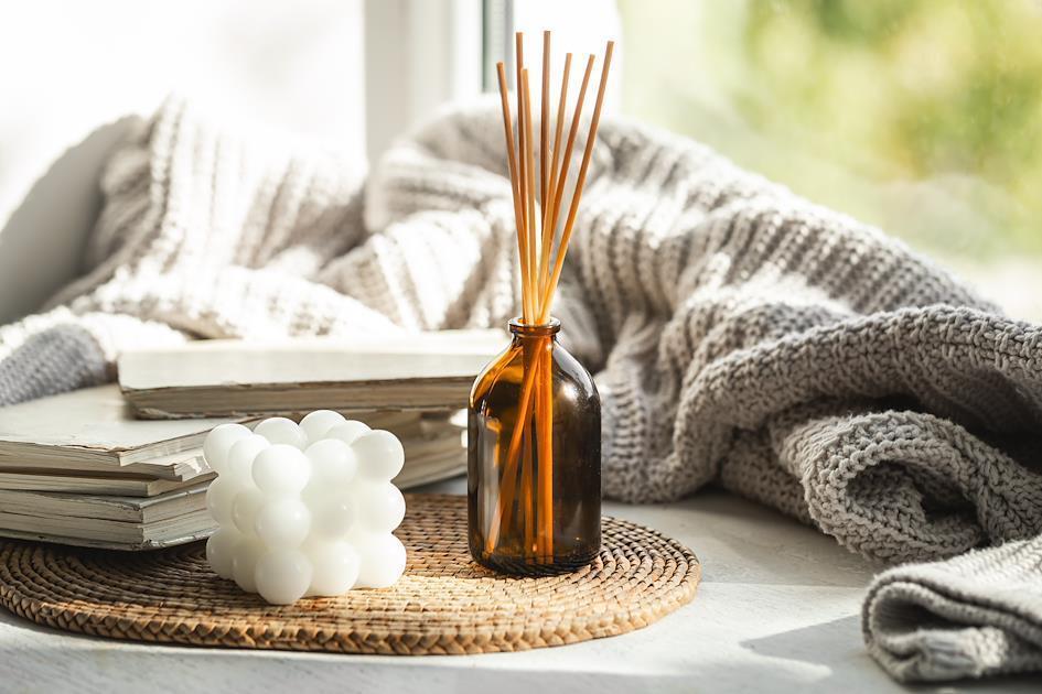 Home fragrance diffusers and candles from Japanese home goods brand francfranc