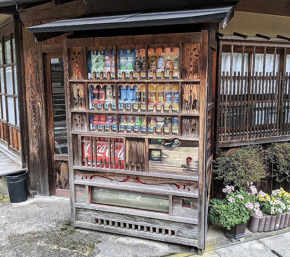 Distributeur automatique style Edo