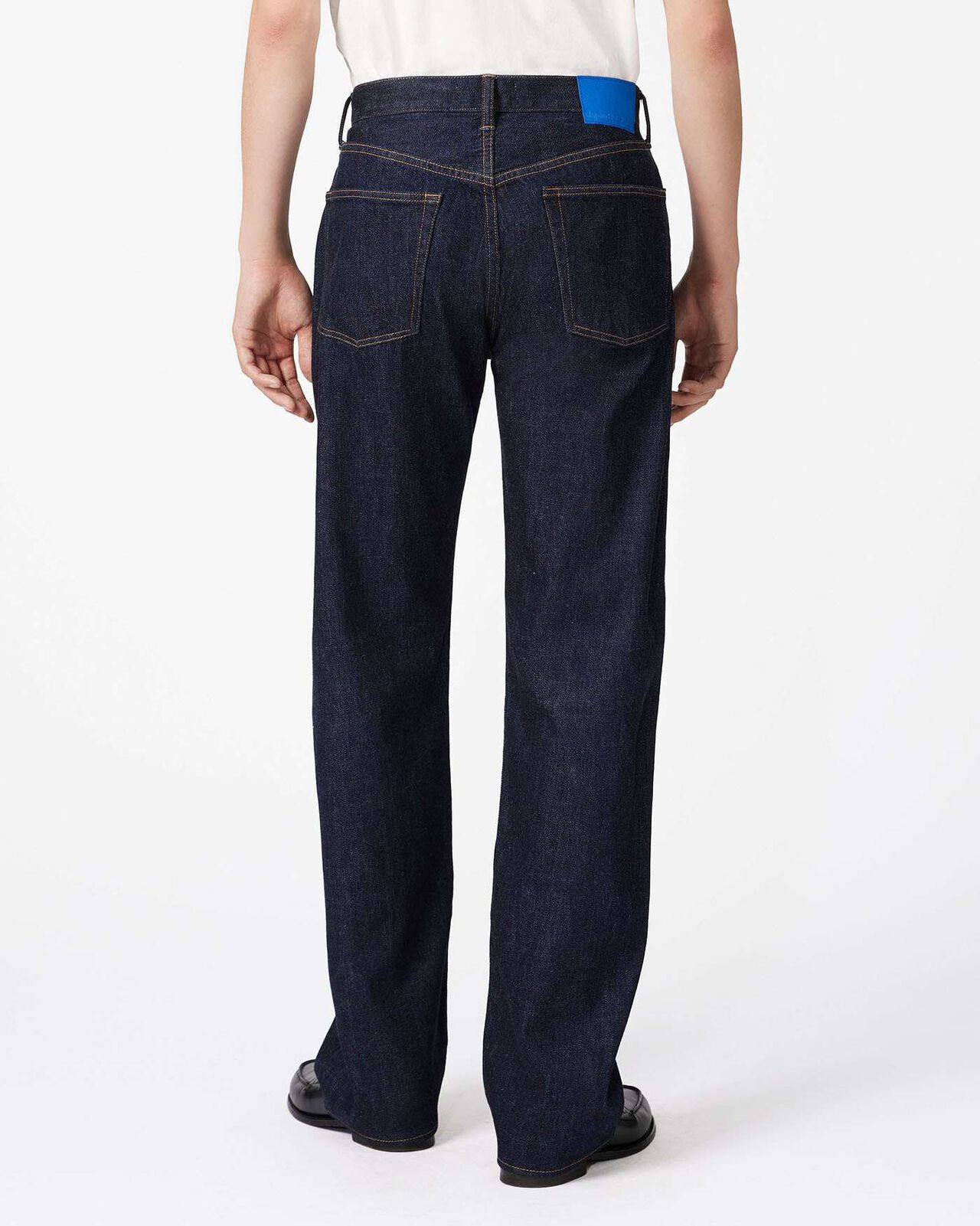 Jean Japan Blue en selvedge denim japonais brut dans un style amekaji