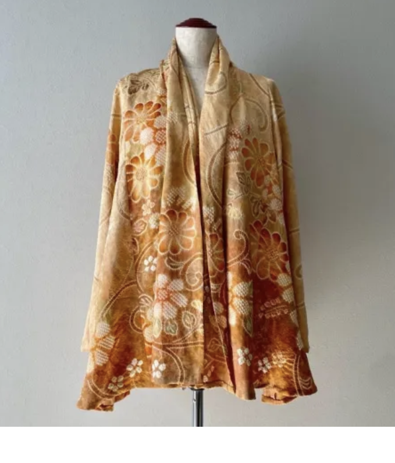 Veste fluide en tissu de kimono recyclé à motif floral rétro