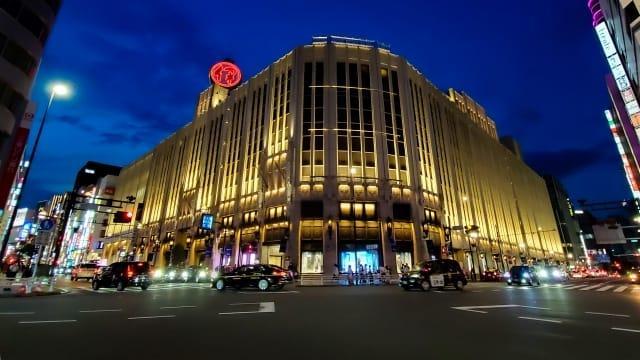 Shopping at Isetan Shinjuku