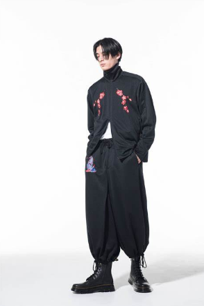 Embroidery in Yohji Yamamoto's fashion