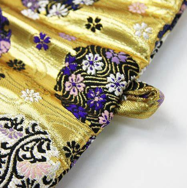Use of Gold and Silver Threads
