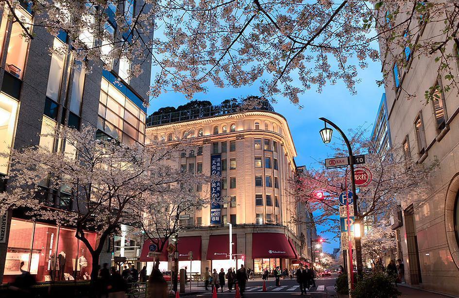 Shopping at Takashimaya
